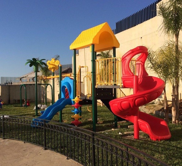 playground equipment supplier